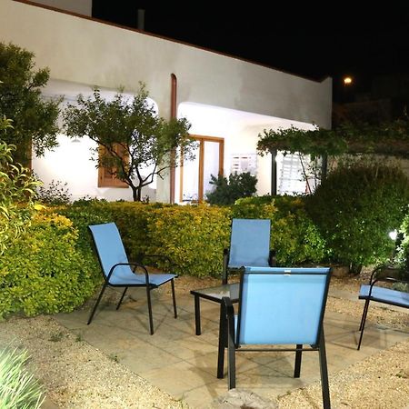 B&B Virò Campi Salentina Exterior foto